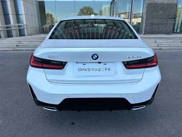 BMW 3 Series — Фото автомобиля 3