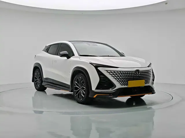 Changan UNI-T — Фото автомобиля 6