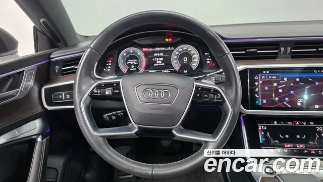 Audi A7 4K — Фото автомобиля 19