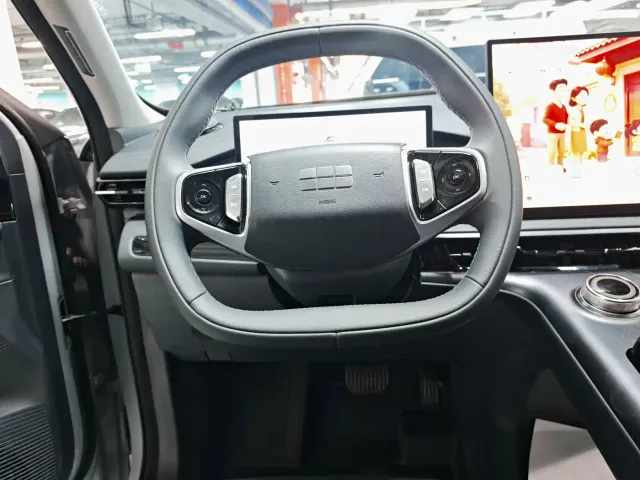Geely Galaxy E5 — Фото автомобиля 6