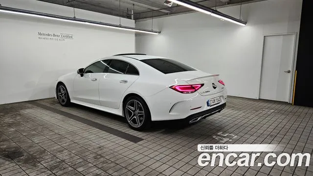 Mercedes-Benz CLS-Class — Фото автомобиля 2