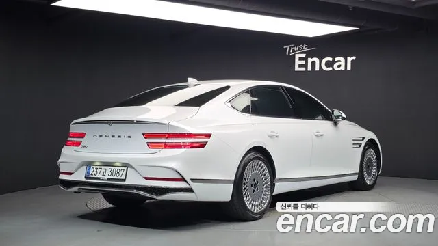 Genesis G80 RG3 — Фото автомобиля 2