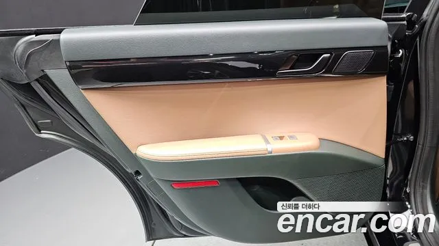 Hyundai Grandeur GN7 — Фото автомобиля 14