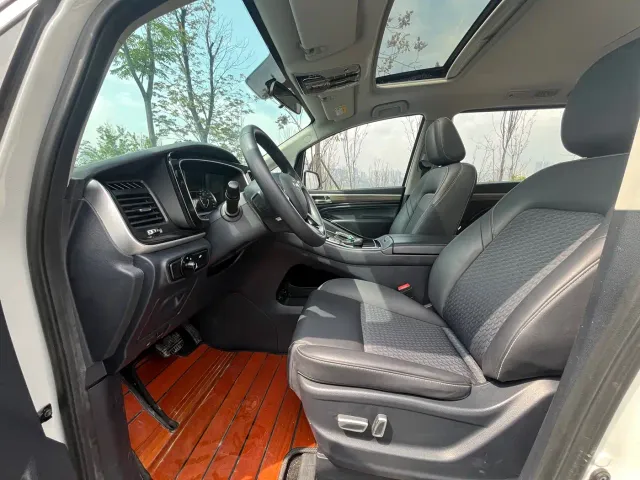 GAC Trumpchi M8 — Фото автомобиля 10