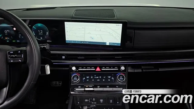 Hyundai Santafe — Фото автомобиля 9