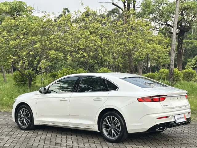 Geely Xingrui — Фото автомобиля 7