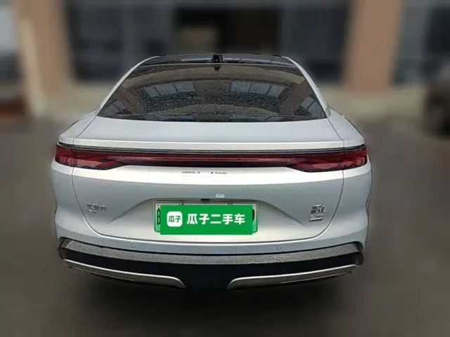BYD Han L — Фото автомобиля 7