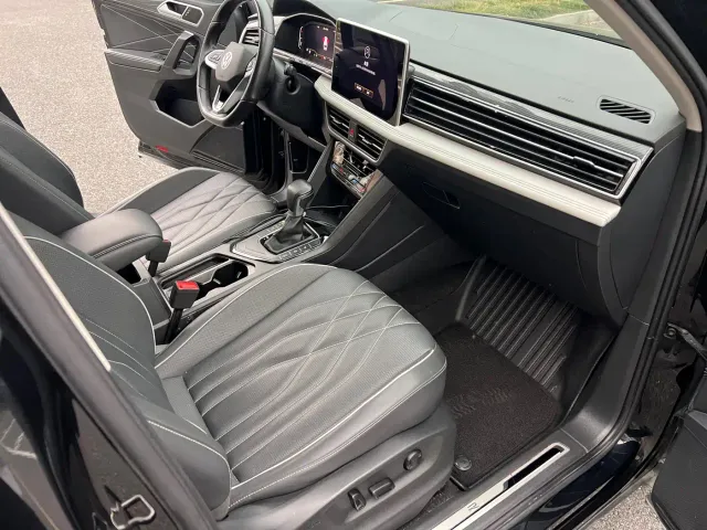 Volkswagen Tiguan L — Фото автомобиля 10