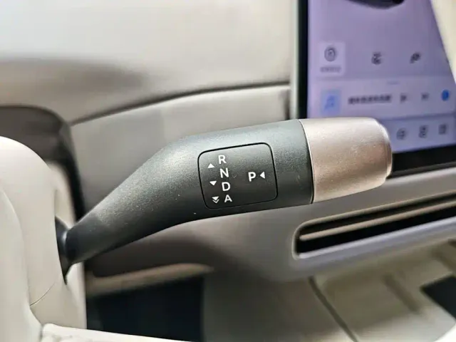 Li Auto i6 — Фото автомобиля 18