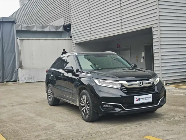 Honda Avancier — Фото автомобиля 3