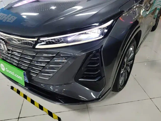 Changan CS75 Plus — Фото автомобиля 23