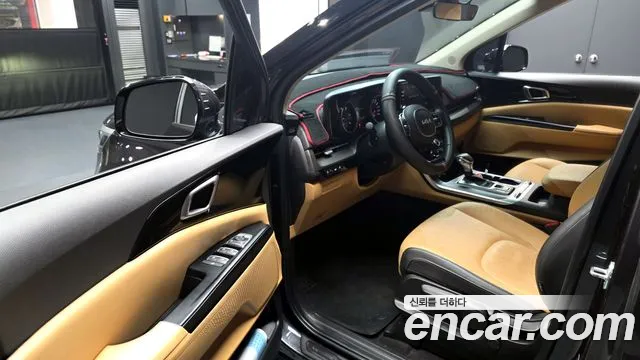 Kia Canival Carnival 4 поколение Дизель 9 мест Prestige — Фото автомобиля 10