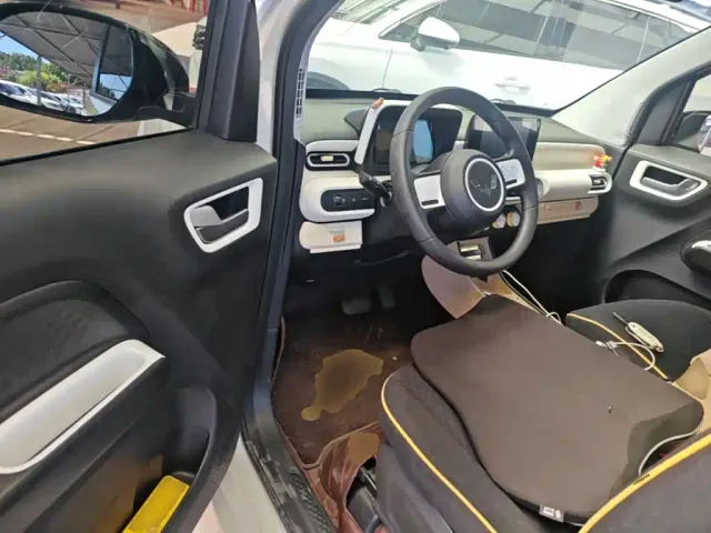 Wuling Hongguang Mini EV — Фото автомобиля 15