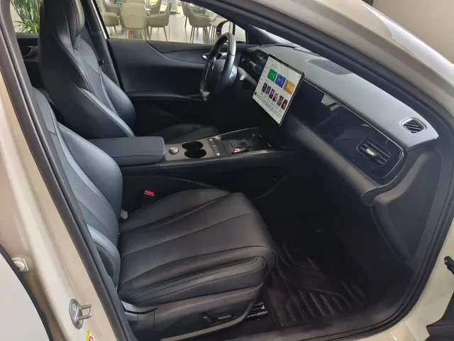 BYD Seal 06 — Фото автомобиля 15