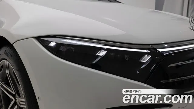 Mercedes-Benz EQS — Фото автомобиля 17
