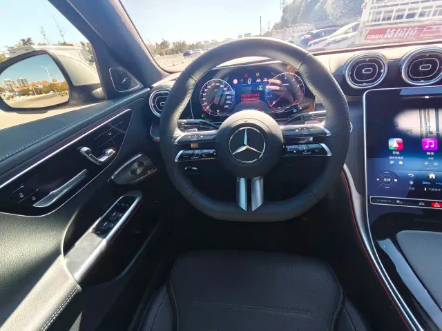 Mercedes-Benz C-Class — Фото автомобиля 13