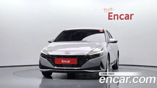 Hyundai AVANTE Avante (CN7) 1.6 LPi (Для проката) — Фото автомобиля 3