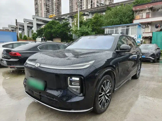 Фотография автомобиля — Changan Qiyuan Q07