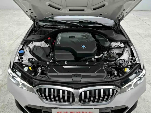 BMW 3 Series — Фото автомобиля 27