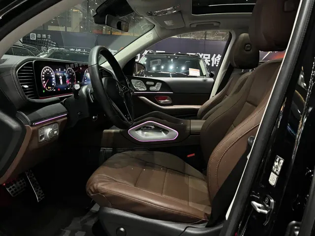 Mercedes-Benz GLE-Class — Фото автомобиля 10