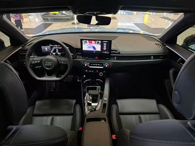 Audi A4L — Фото автомобиля 18