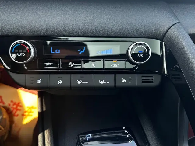 Hyundai Elantra — Фото автомобиля 9