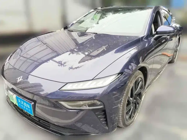 Фотография автомобиля — Dongfeng eπ 007