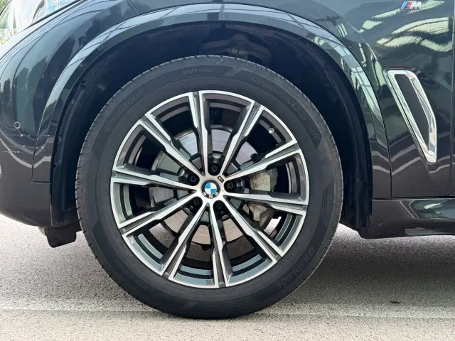 BMW X5 — Фото автомобиля 22