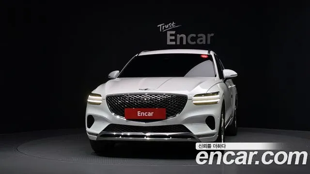 Genesis GV70 — Фото автомобиля 3