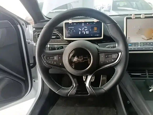 BYD Seal 06 — Фото автомобиля 10