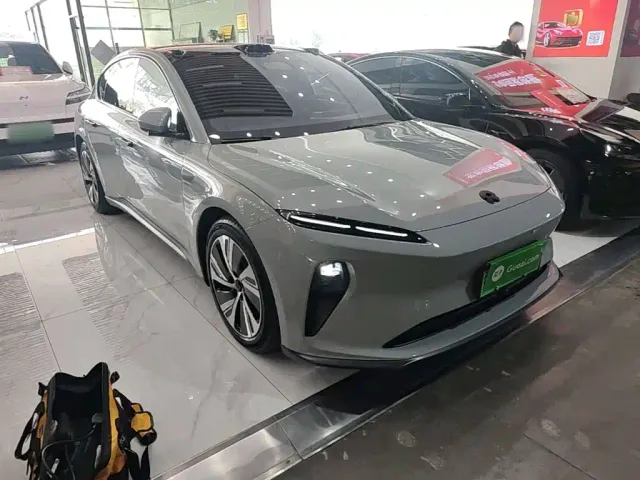 Nio ET5 — Фото автомобиля 3