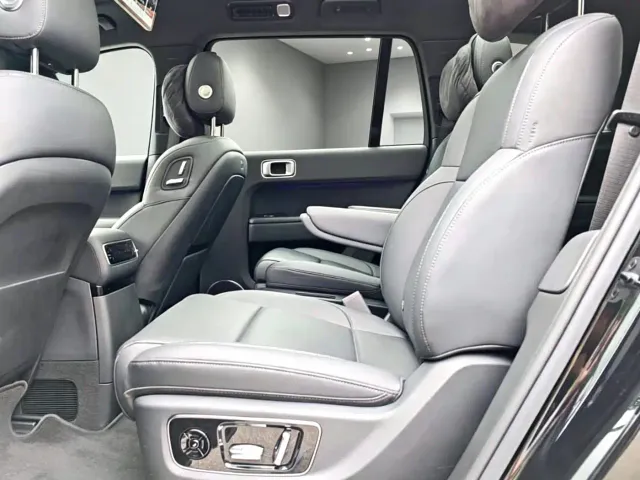 Li Auto L9 — Фото автомобиля 3