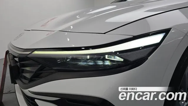 Hyundai Avante — Фото автомобиля 7