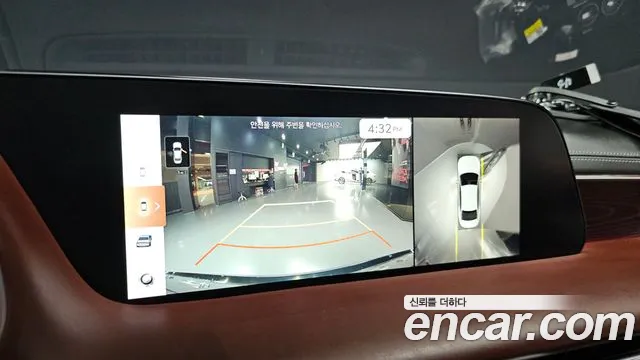 Genesis G90 Бензин 3.5 турбо AWD — Фото автомобиля 14