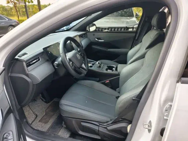BYD Qin PLUS — Фото автомобиля 6