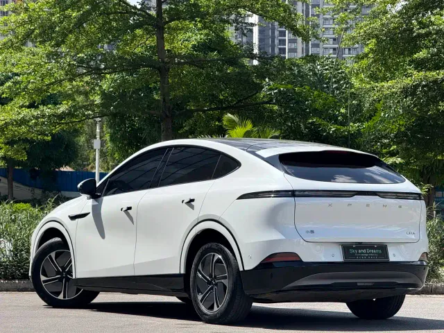 Xpeng G6 — Фото автомобиля 3