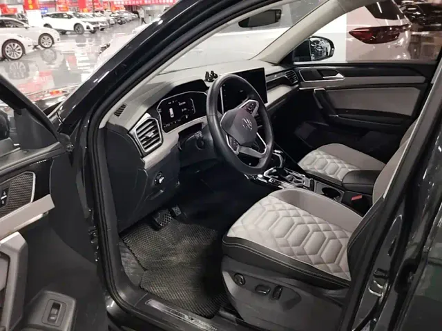 Volkswagen Tayron — Фото автомобиля 15