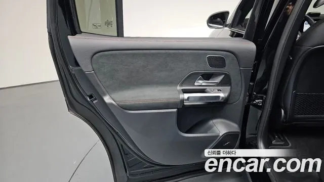 Mercedes-Benz EQB X243 — Фото автомобиля 14