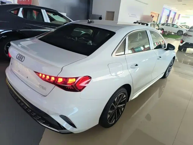 Audi A3 — Фото автомобиля 6