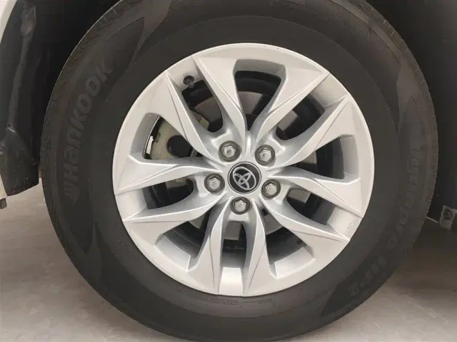 Toyota Granvia — Фото автомобиля 3