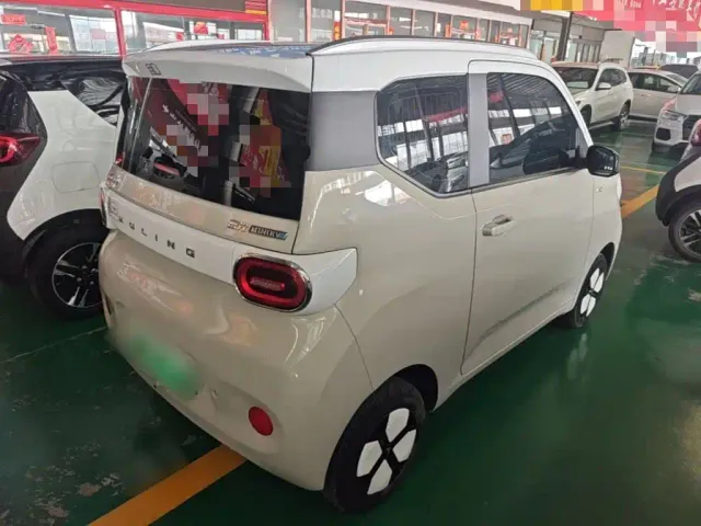 Wuling Hongguang Mini EV — Фото автомобиля 6