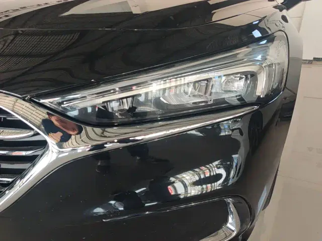 Buick LaCrosse — Фото автомобиля 23