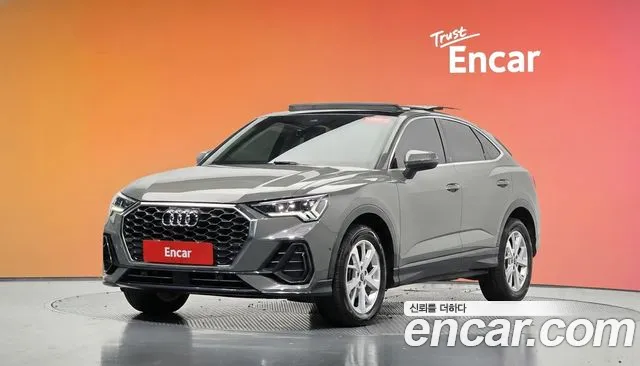 Фотография автомобиля — Audi Q3 F3