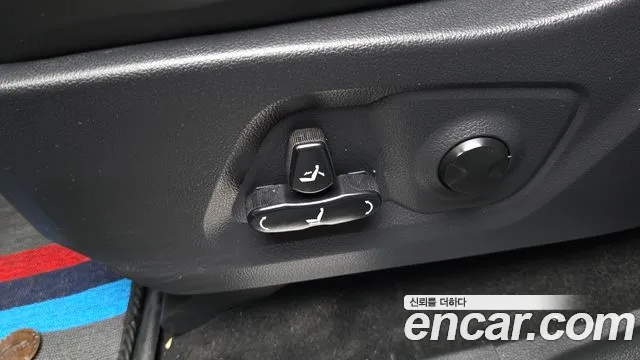 KG_Mobility_Ssangyong Rexton Новый Rexton Sport Дизель 2.2 2WD — Фото автомобиля 29