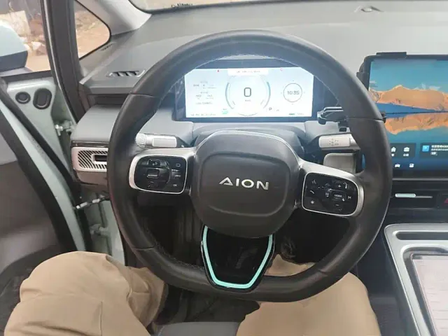 GAC Aion Y — Фото автомобиля 10