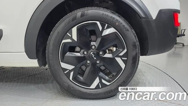 Kia Niro New — Фото автомобиля 6
