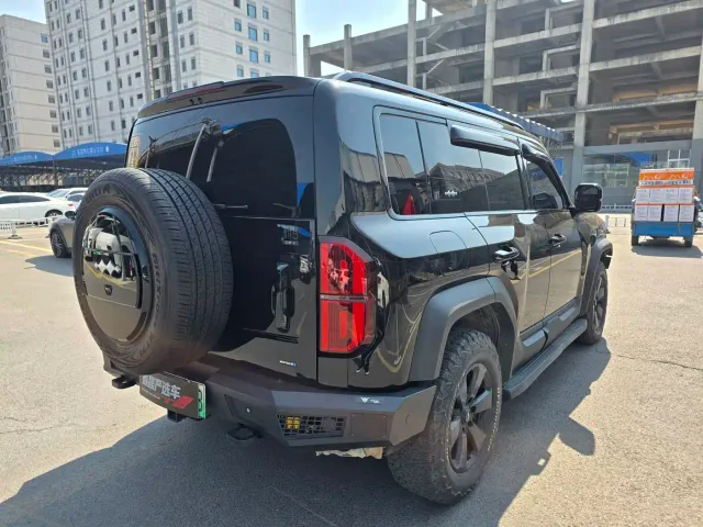 BYD FangChengBao Leopard 5 — Фото автомобиля 8