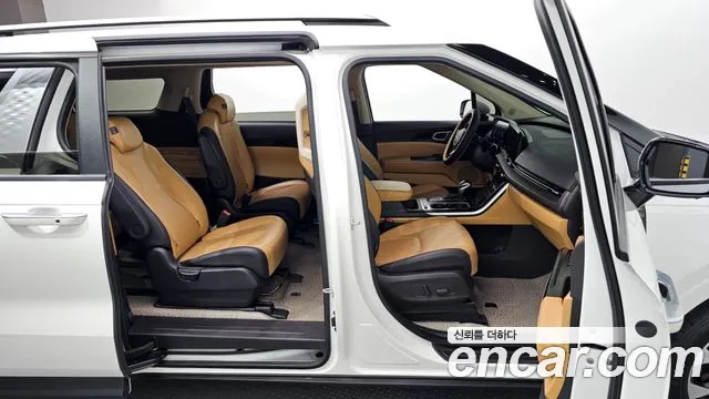 Kia Canival Carnival 4 поколение 9 мест Prestige — Фото автомобиля 11