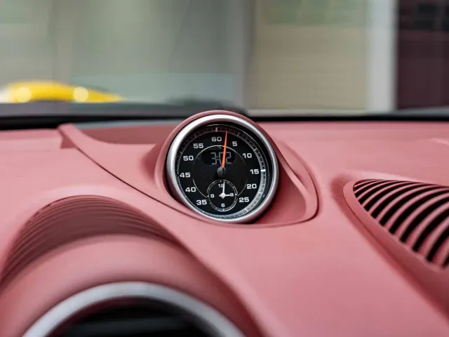 Porsche 718 — Фото автомобиля 14