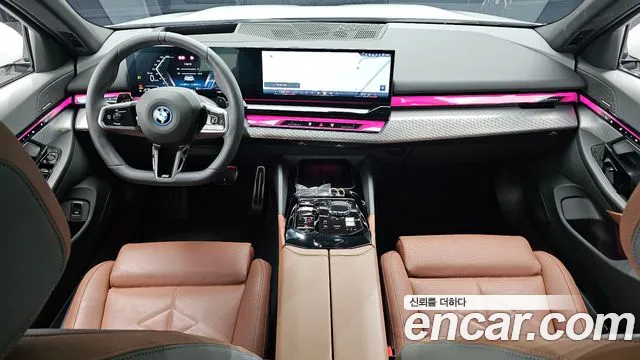 BMW 5-Series 5 серия (G60) — Фото автомобиля 7